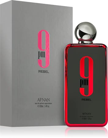 Perfume 9 PM Rebel de Afnan unisex con notas de piña, manzana verde, mandarina, vainilla, caramelo y almizcle.