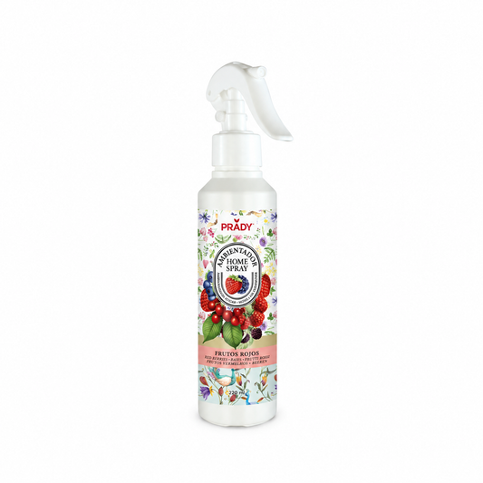 Ambientador Frutos Rojos de Prady en spray de 220 ml, con fragancia dulce y afrutada de frutos del bosque.