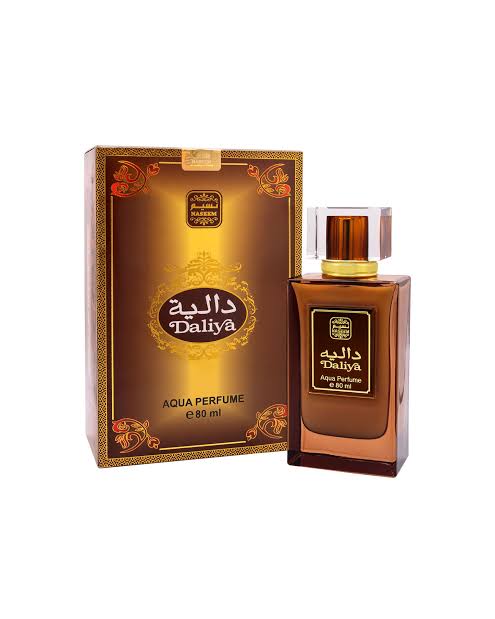 Perfume Daliya Khalta Naseem sin alcohol con notas de naranja, flores blancas, cedro y ámbar gris