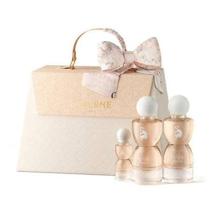 Set Sense Forever de Georgina Rodríguez y Laverne con perfume, hair mist, perfume miniatura y bolso. Fragancia femenina con notas de melocotón, frambuesa y vainilla.